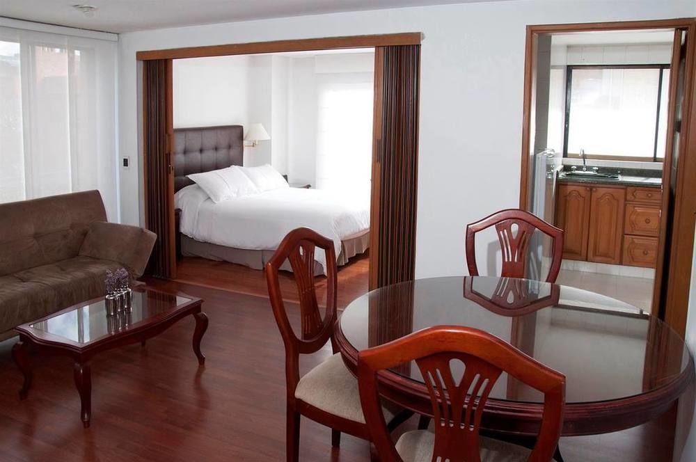 Apartaestudios Los Andes โบโกตา ภายนอก รูปภาพ