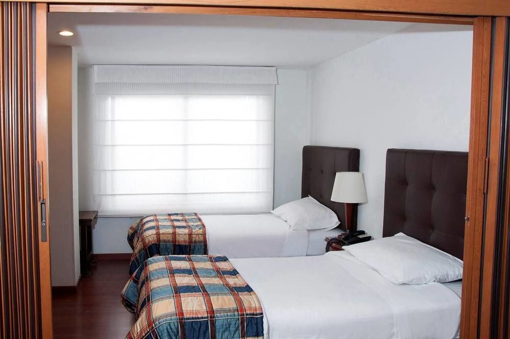 Apartaestudios Los Andes โบโกตา ภายนอก รูปภาพ
