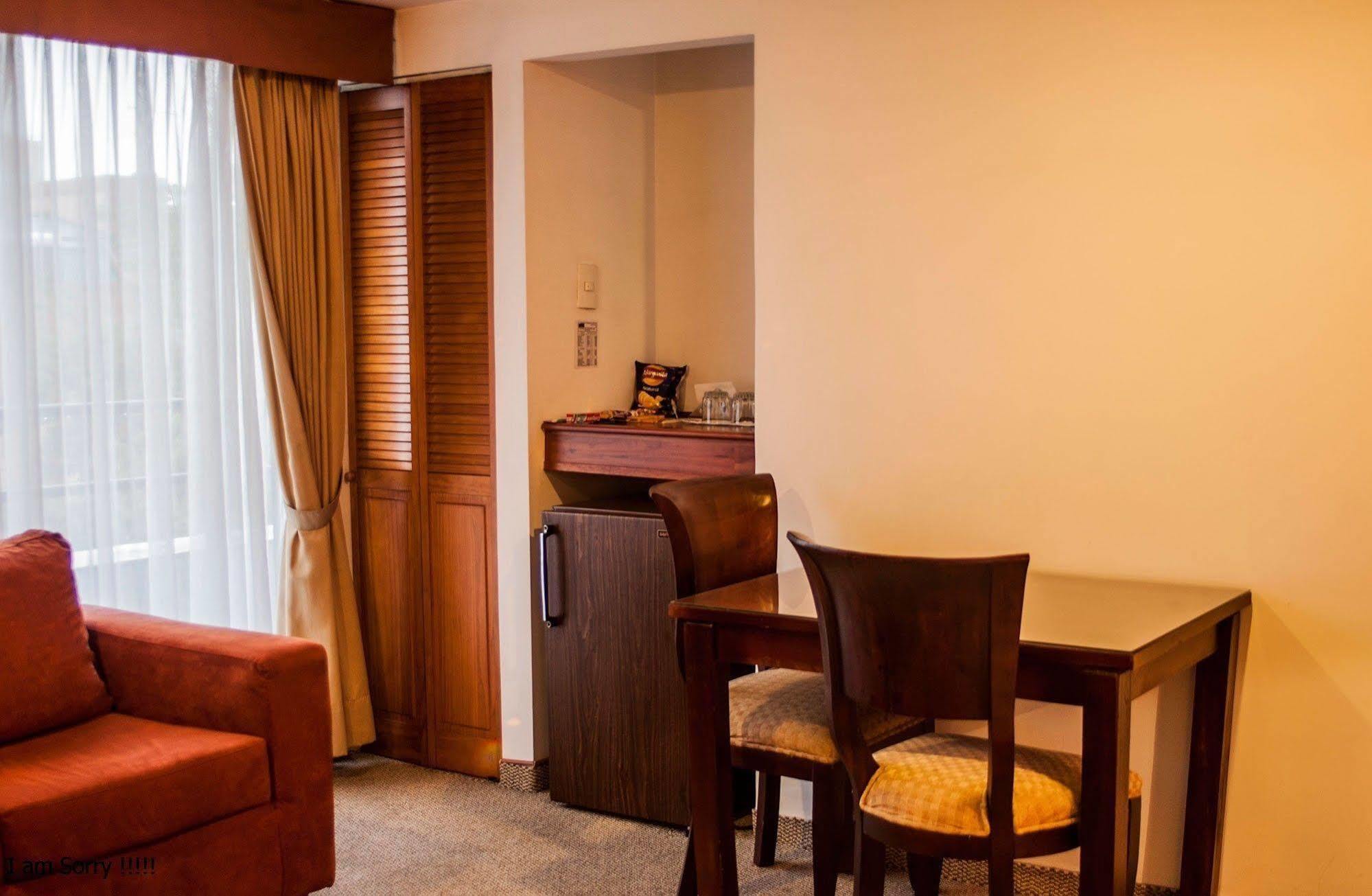 Apartaestudios Los Andes โบโกตา ภายนอก รูปภาพ